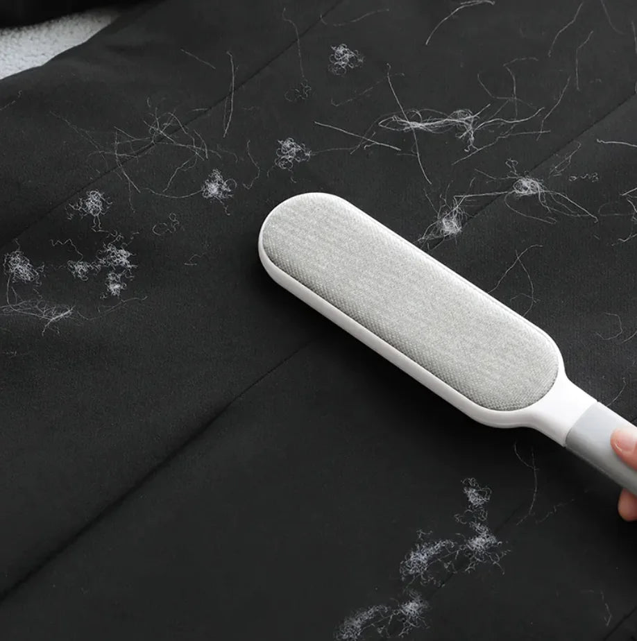 Static Cling Fur Cleaner Brush